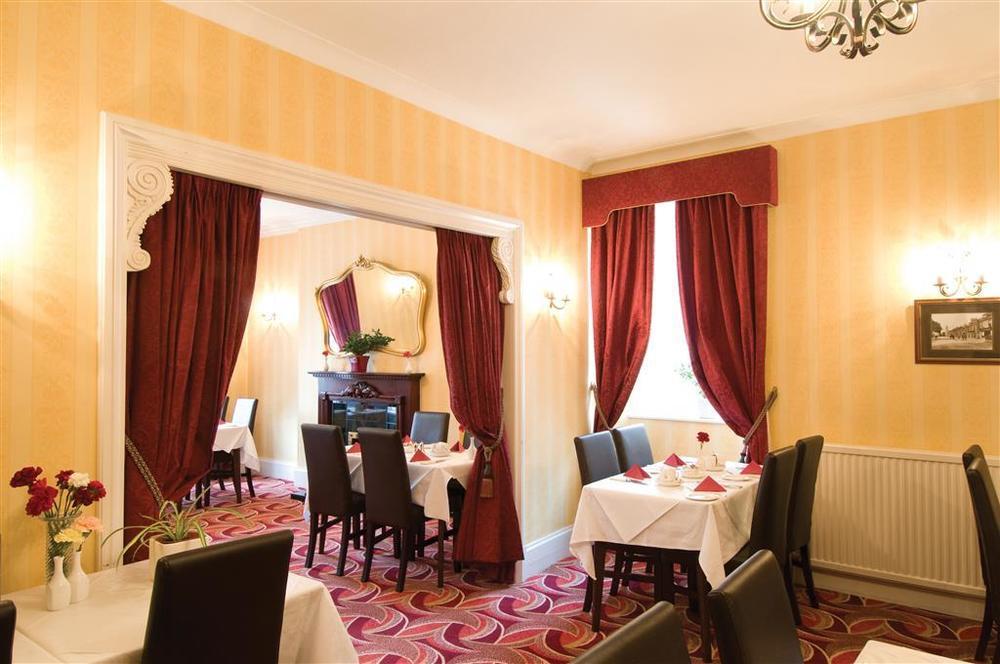 Burnett Arms Hotel Банкъри Ресторант снимка